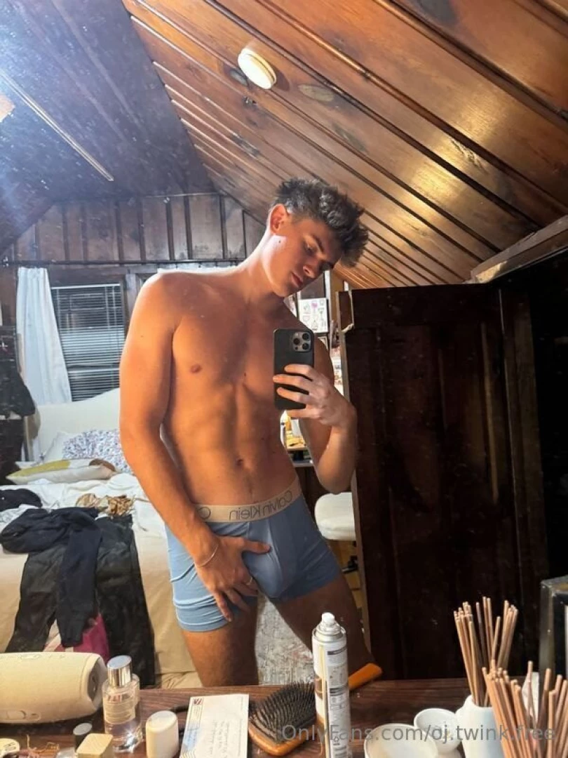 oj.twink.free [ oj-twink-free ] Onlyfans leaked photo 18551440 on Hotleaks.tv