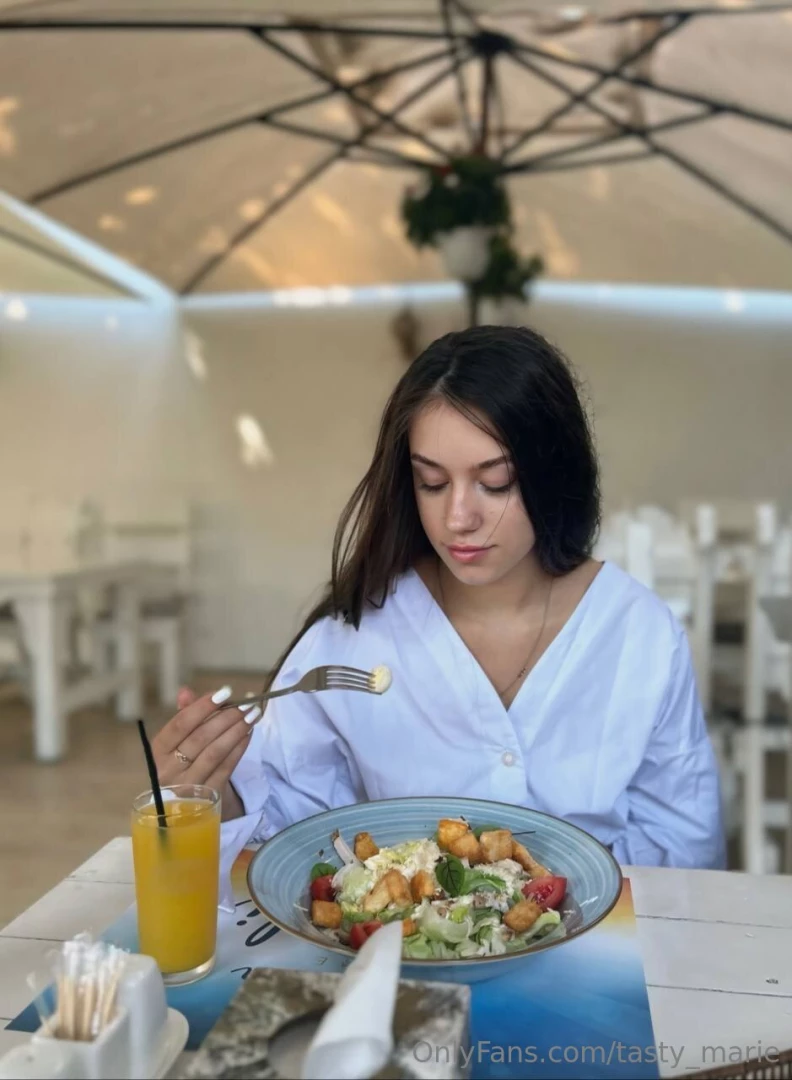 tasty_marie [ tasty-marie ] Onlyfans leaked photo 18552287 on Hotleaks.tv