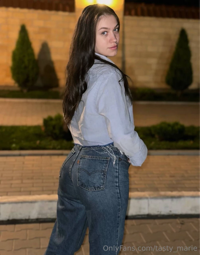 tasty_marie [ tasty-marie ] Onlyfans leaked photo 18552362 on Hotleaks.tv