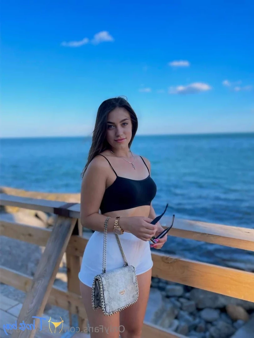 tasty_marie [ tasty-marie ] Onlyfans leaked photo 18552468 on Hotleaks.tv