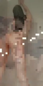 18552895