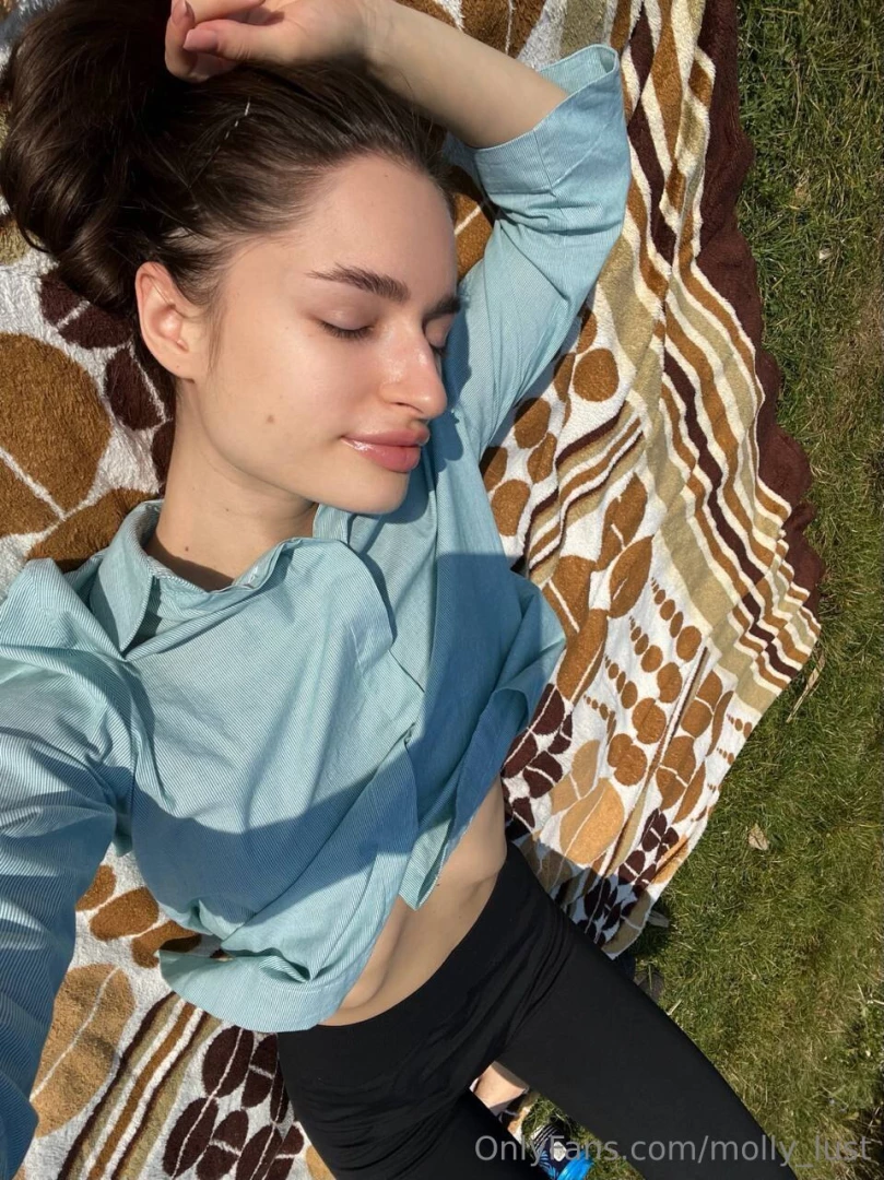 molly_via [ molly-via ] Onlyfans leaked photo 18556707 on Hotleaks.tv