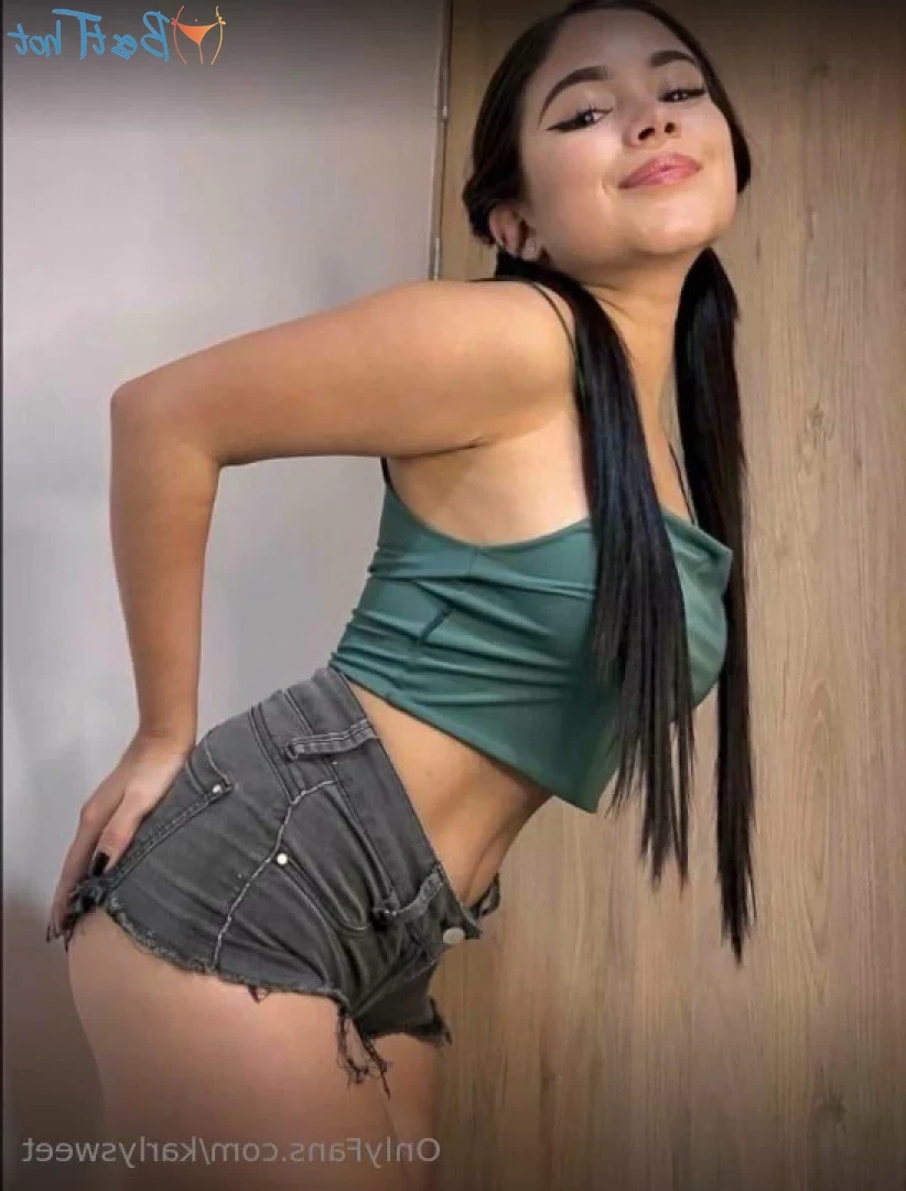 karlysweet Onlyfans leaked photo 18554289 on Hotleaks.tv