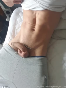 18555386