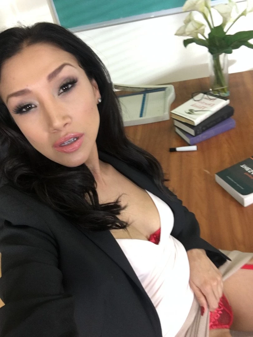 Vicki Chase [ vickichase ] Onlyfans leaked photo 1216073 on Hotleaks.tv