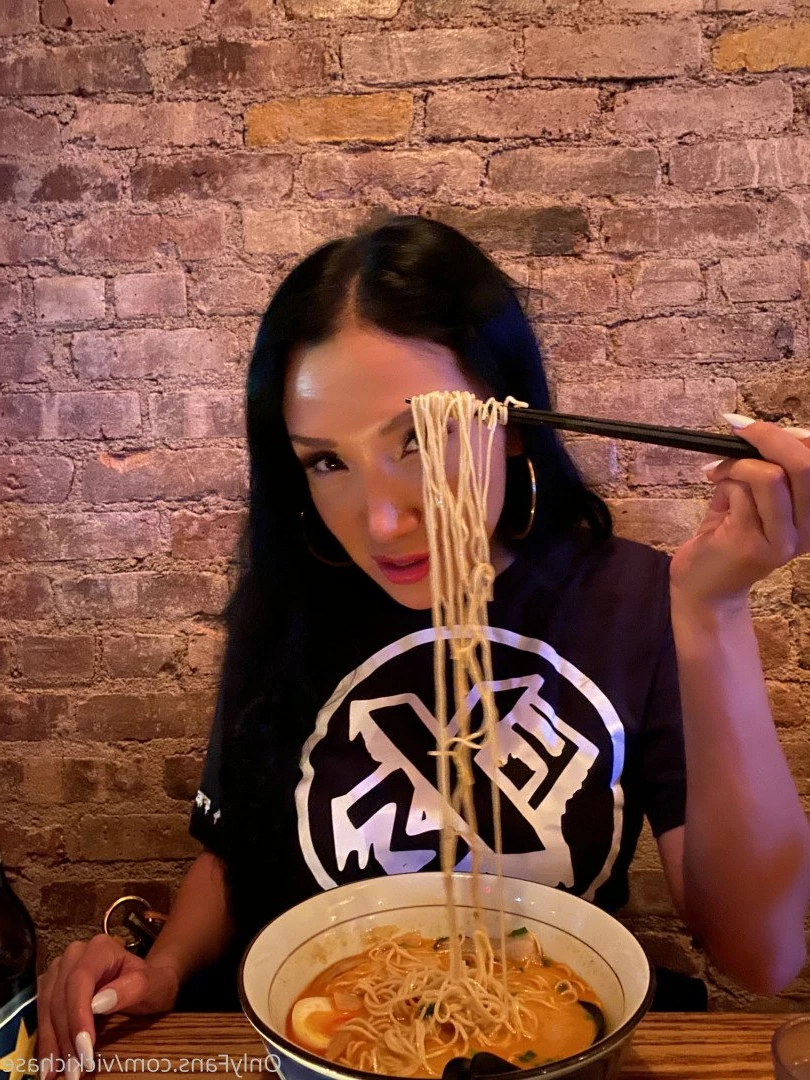 Vicki Chase [ vickichase ] Onlyfans leaked photo 1216175 on Hotleaks.tv