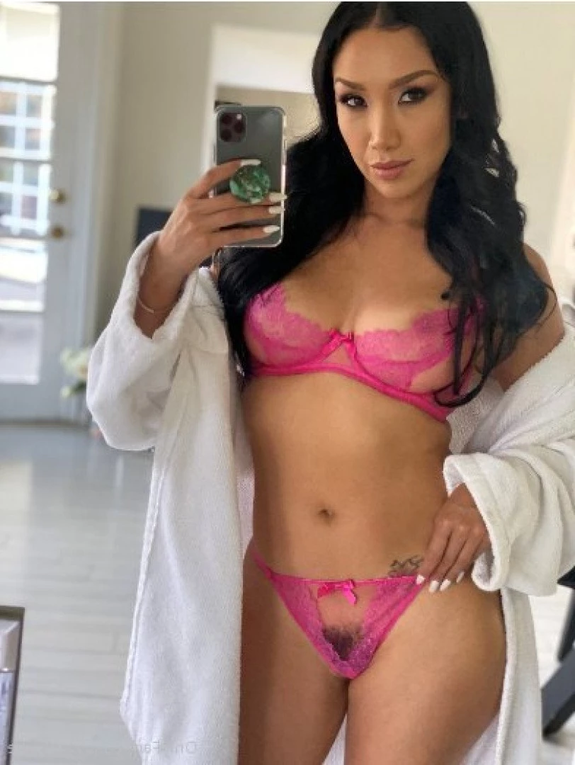 Vicki Chase [ vickichase ] Onlyfans leaked photo 1216184 on Hotleaks.tv