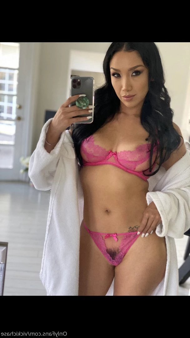 Vicki Chase [ vickichase ] Onlyfans leaked photo 1216318 on Hotleaks.tv