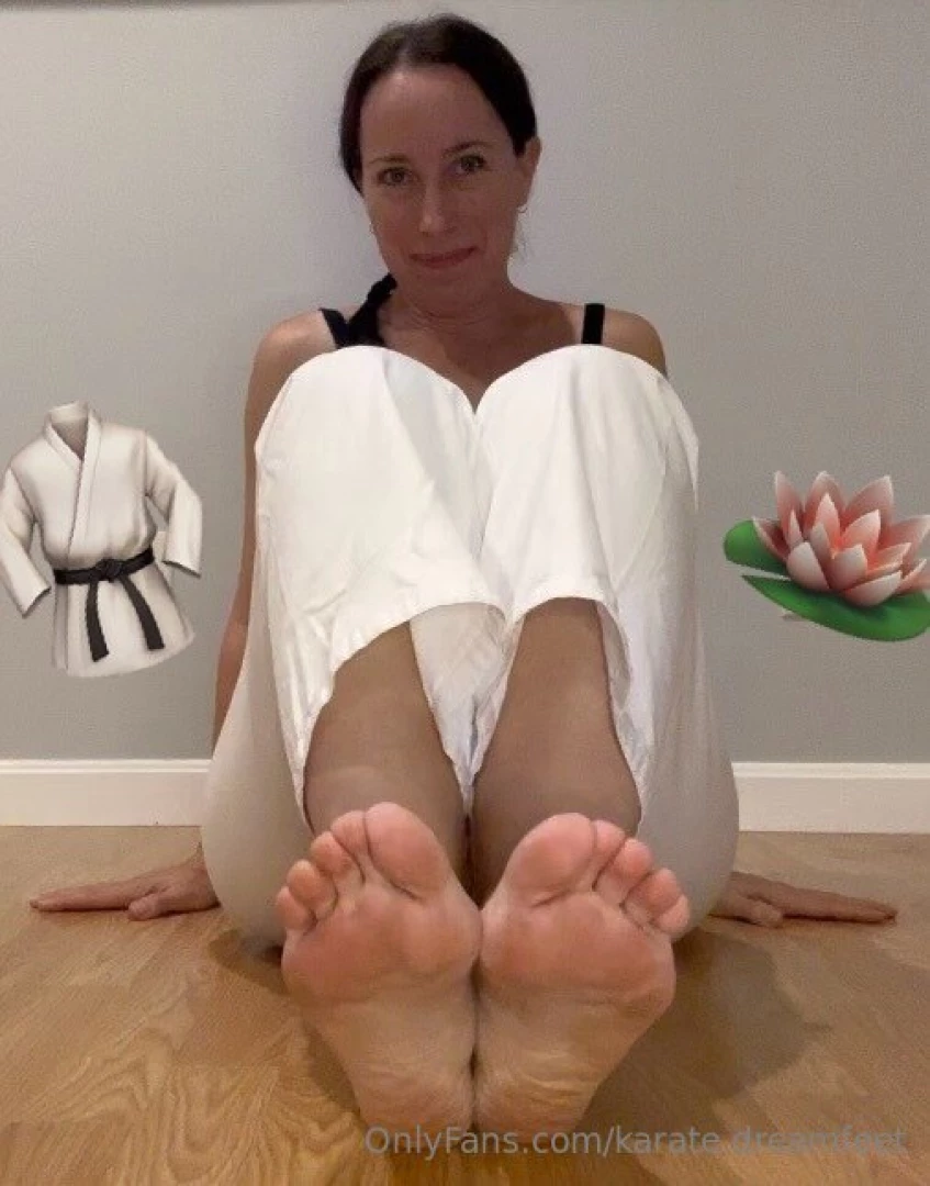 karate.dreamfeet [ karate-dreamfeet ] Onlyfans leaked photo 18564330 on Hotleaks.tv