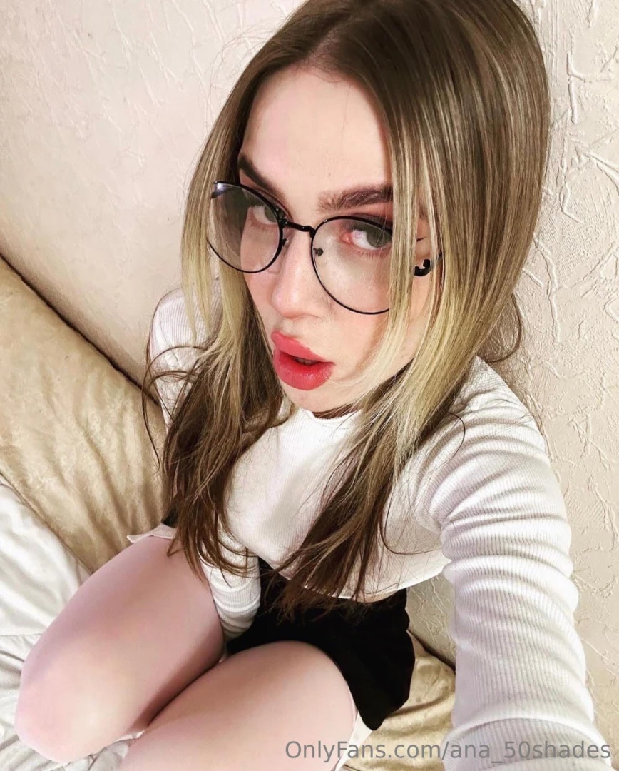 ana_50shades [ ana-50shades ] Onlyfans leaked photo 18584615 on Hotleaks.tv