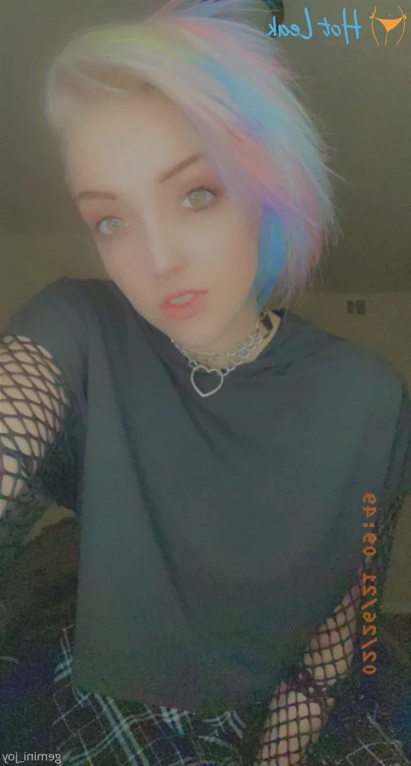 gemini_fae [ gemini-fae ] Onlyfans leaked photo 18584246 on Hotleaks.tv