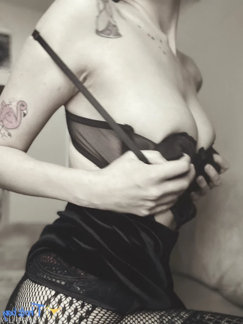 gemini_fae [ gemini-fae ] Onlyfans leaked photo 18585858 on Hotleaks.tv