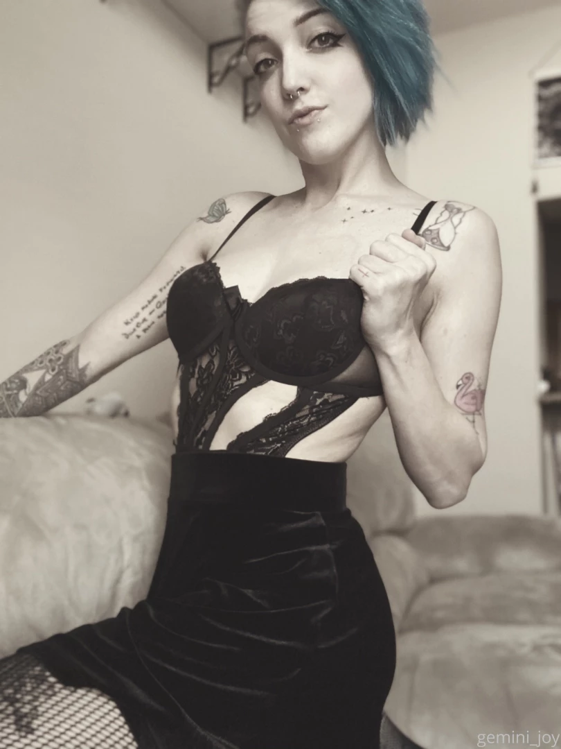 gemini_fae [ gemini-fae ] Onlyfans leaked photo 18585860 on Hotleaks.tv