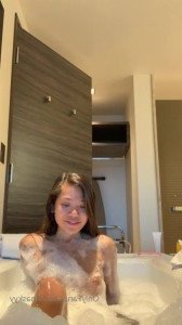 Vina Sky [ vinaskyy ] Onlyfans leaked video 2729583 on Hotleaks.tv