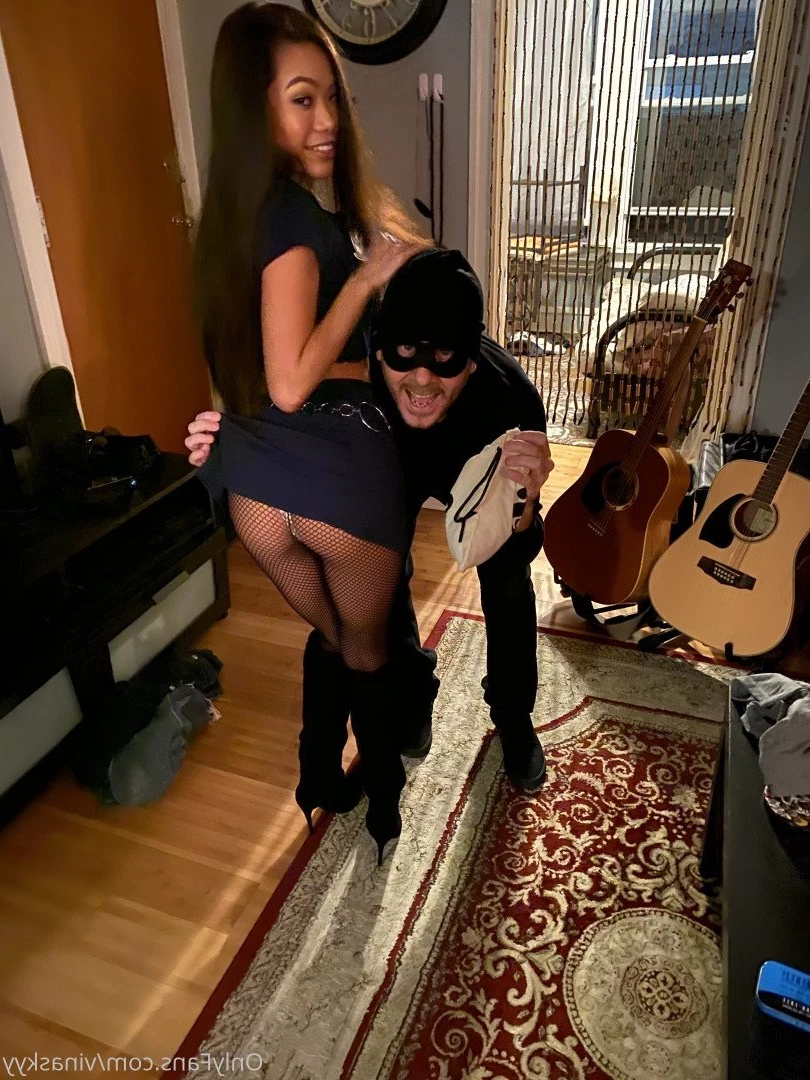 Vina Sky [ vinaskyy ] Onlyfans leaked photo 4205517 on Hotleaks.tv