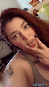 sexylexy300