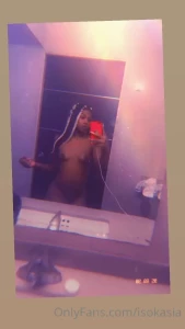 1835821