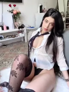 Vivi Tarantino [ vivitarantino ] Onlyfans leaked video 18356119 on Hotleaks.tv