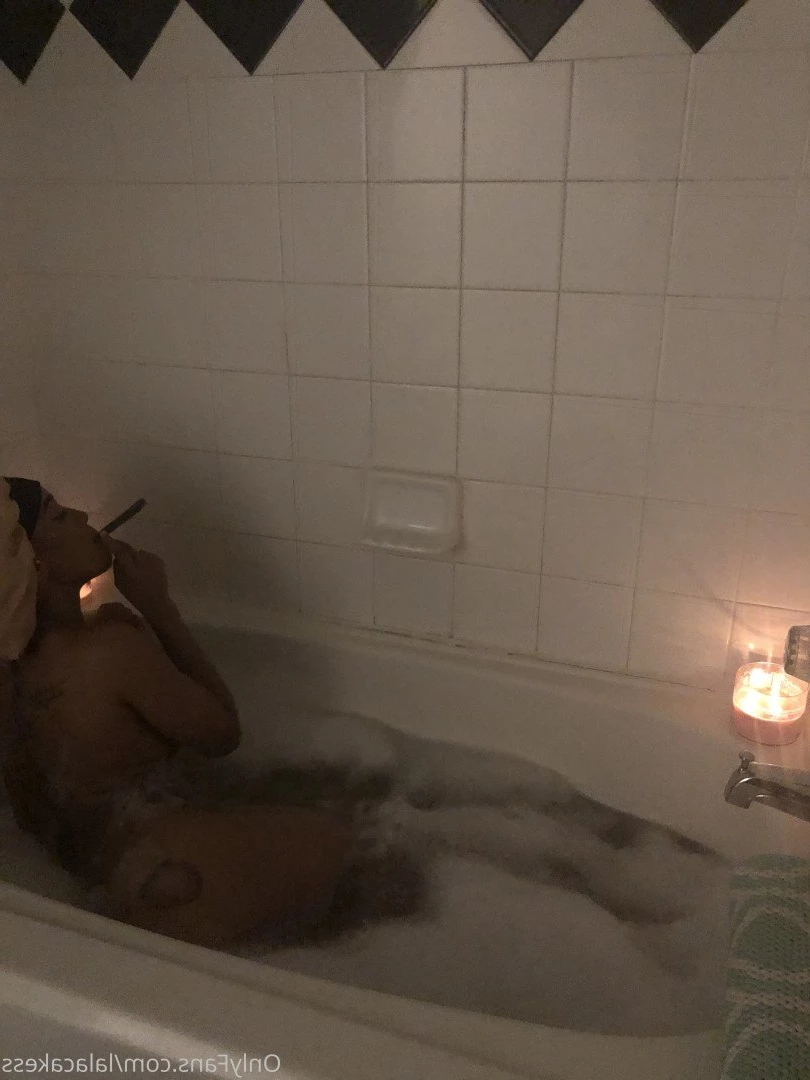 vyxia.69 Onlyfans leaked photo 1229961 on Hotleaks.tv