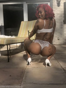 1230025