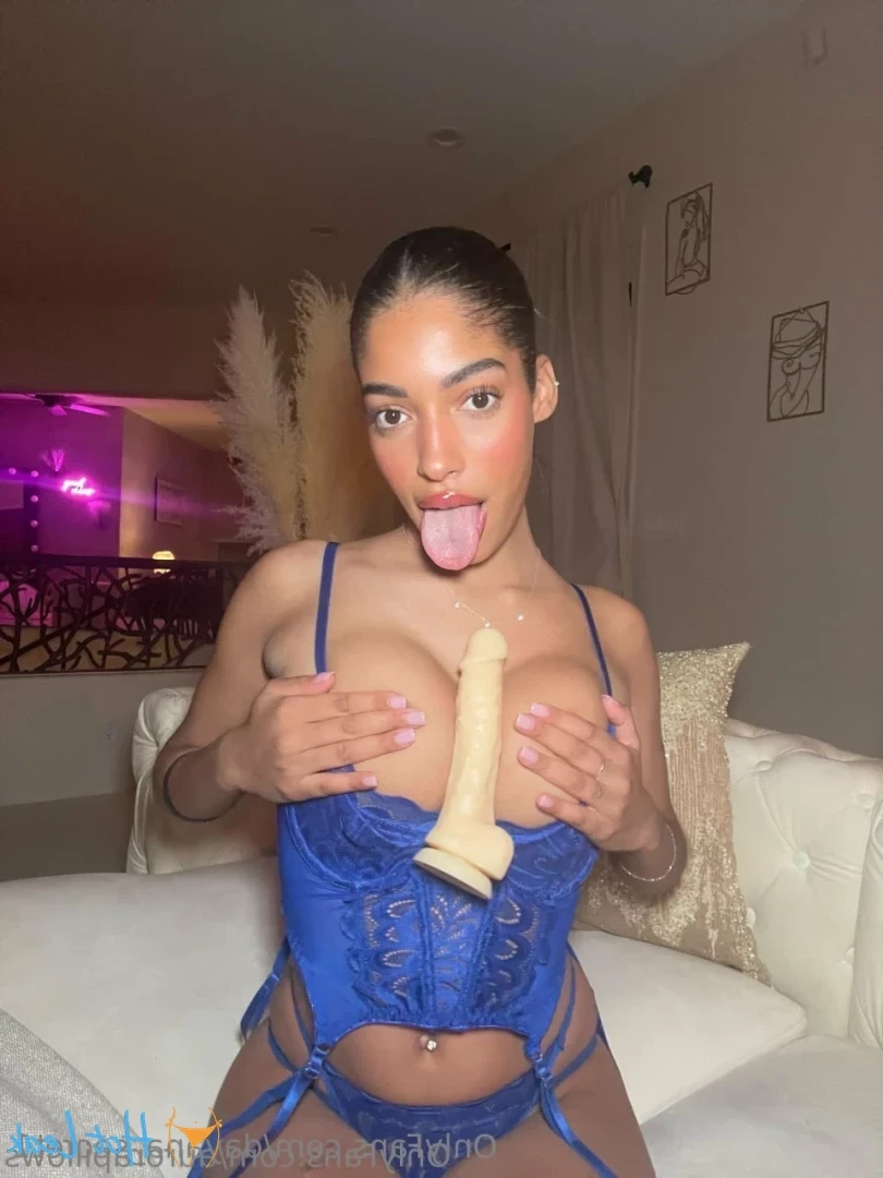 dayana_secret1 [ dayana-secret1 ] Onlyfans leaked photo 18597821 on Hotleaks.tv