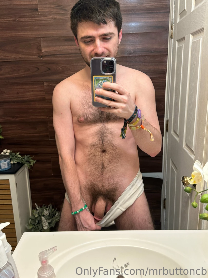 mrbuttoncb Onlyfans leaked photo 18613115 on Hotleaks.tv