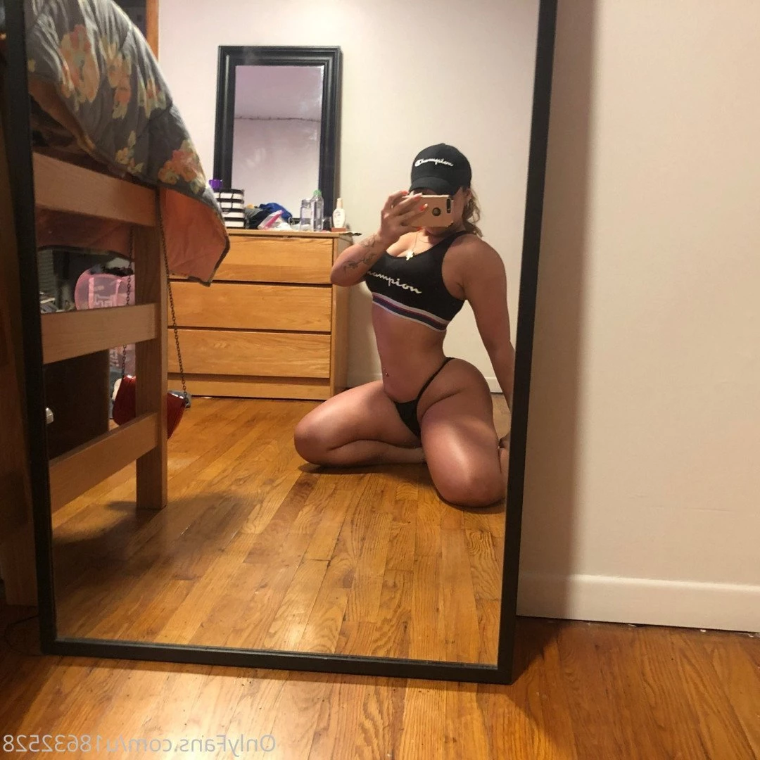 T [ woahhtee ] Onlyfans leaked photo 1241005 on Hotleaks.tv