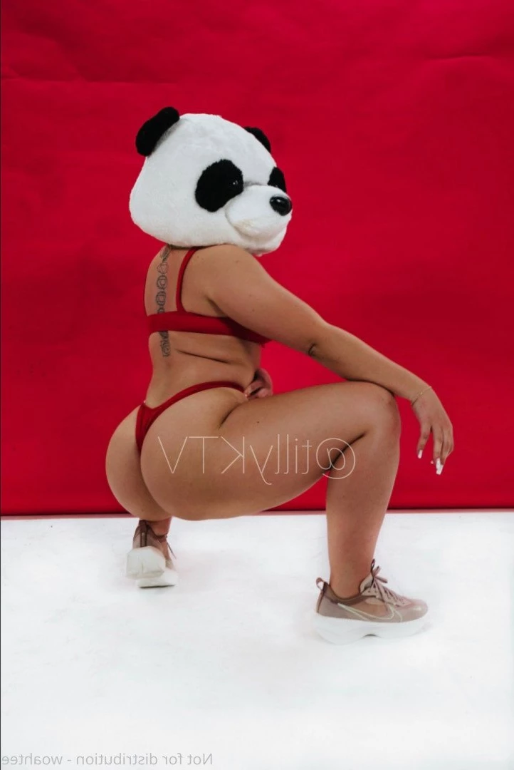 T [ woahhtee ] Onlyfans leaked photo 1241056 on Hotleaks.tv