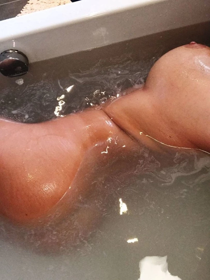Alice Goodwin [ xalicegoodwinx ] Onlyfans leaked photo 1243678 on Hotleaks.tv