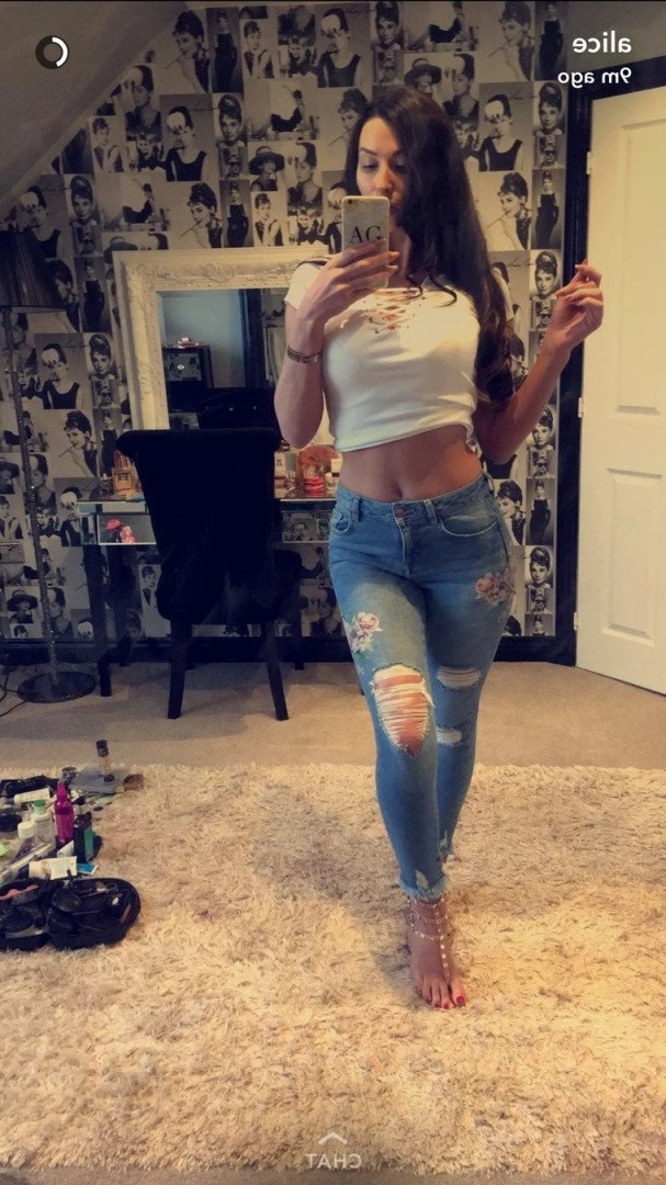 Alice Goodwin [ xalicegoodwinx ] Onlyfans leaked photo 1244158 on Hotleaks.tv