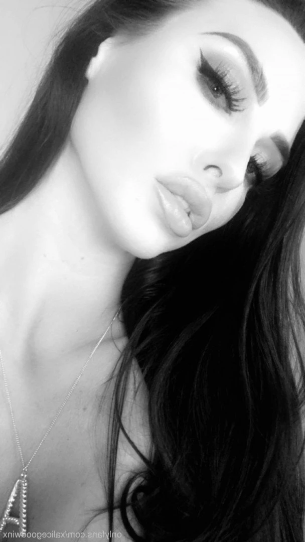 Alice Goodwin [ xalicegoodwinx ] Onlyfans leaked photo 1244924 on Hotleaks.tv