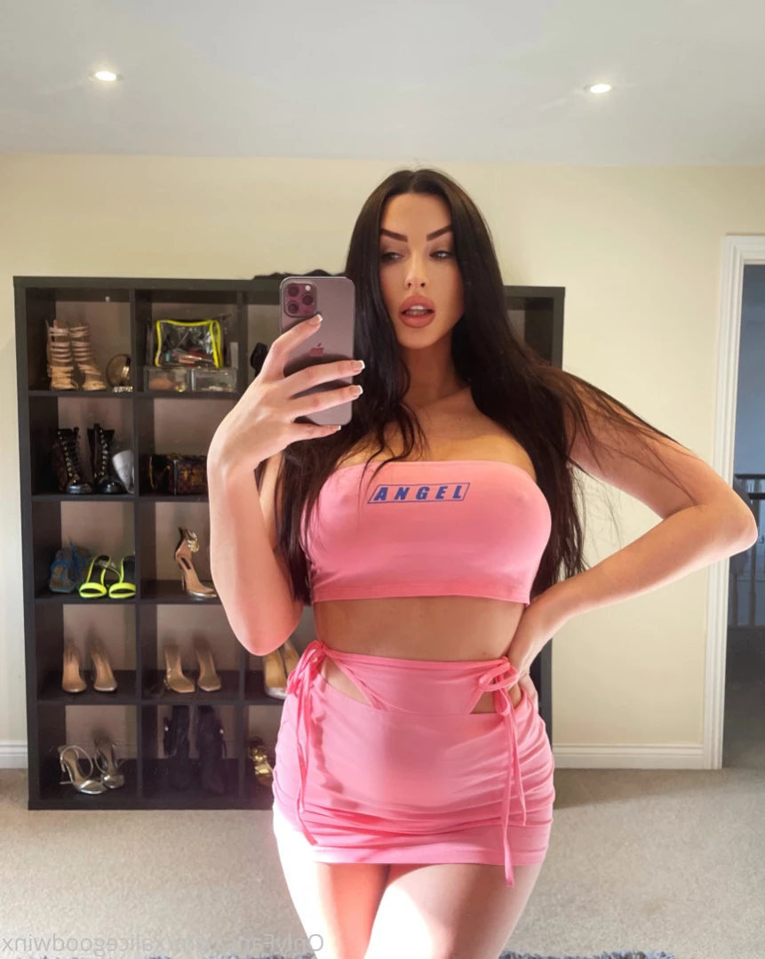 Alice Goodwin [ xalicegoodwinx ] Onlyfans leaked photo 14090896 on Hotleaks.tv