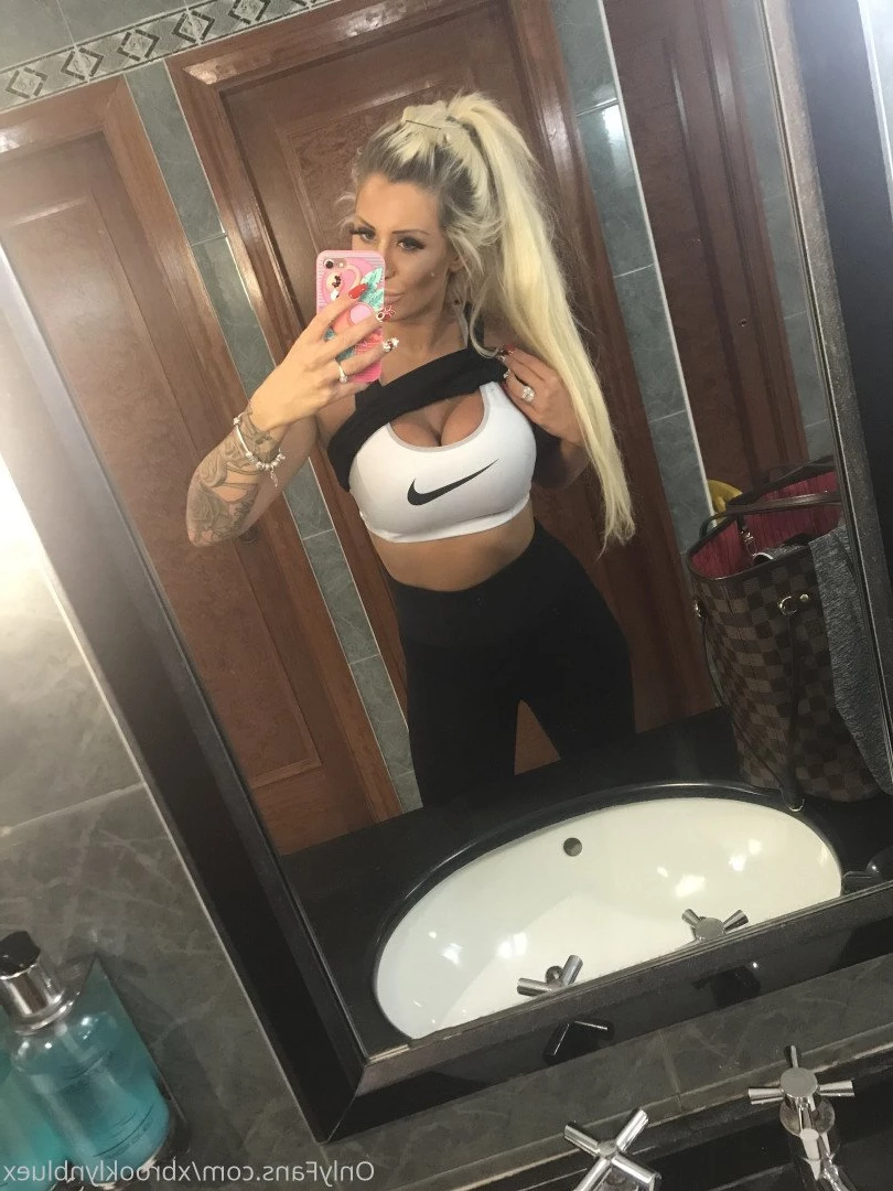 Miss Brooklyn Blue [ xbrooklynbluex ] Onlyfans leaked photo 1245341 on Hotleaks.tv