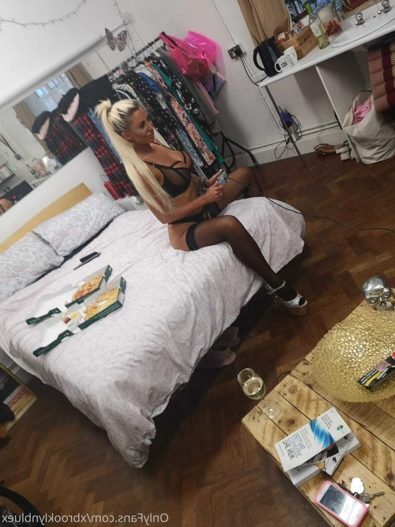 Miss Brooklyn Blue [ xbrooklynbluex ] Onlyfans leaked photo 1245379 on Hotleaks.tv