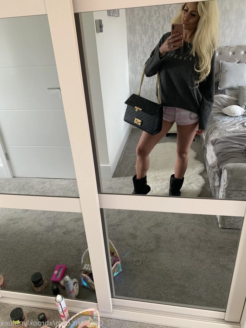 Miss Brooklyn Blue [ xbrooklynbluex ] Onlyfans leaked photo 1246329 on Hotleaks.tv