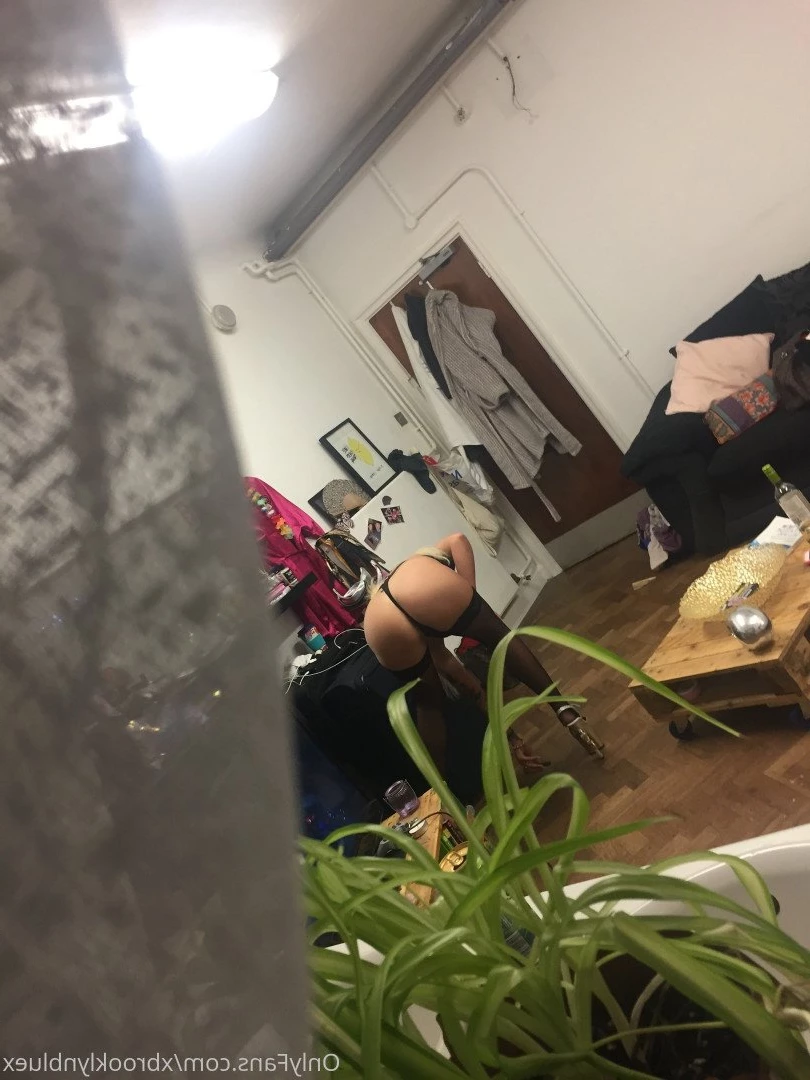 Miss Brooklyn Blue [ xbrooklynbluex ] Onlyfans leaked photo 1247024 on Hotleaks.tv