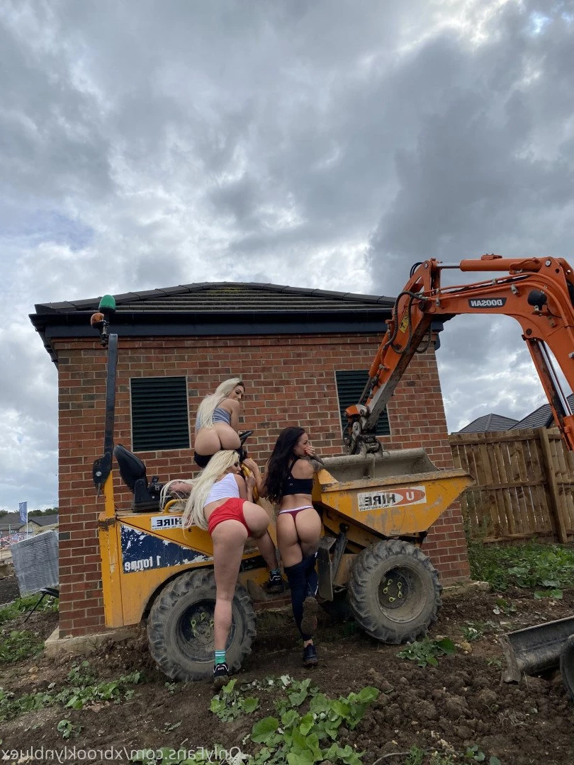 Miss Brooklyn Blue [ xbrooklynbluex ] Onlyfans leaked photo 1247096 on Hotleaks.tv