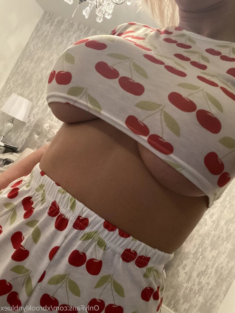 Miss Brooklyn Blue [ xbrooklynbluex ] Onlyfans leaked photo 1247134 on Hotleaks.tv