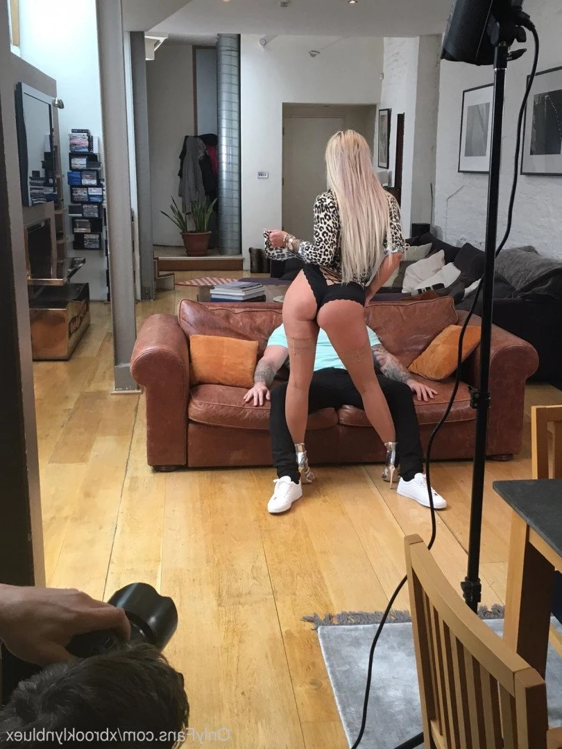 Miss Brooklyn Blue [ xbrooklynbluex ] Onlyfans leaked photo 1247163 on Hotleaks.tv