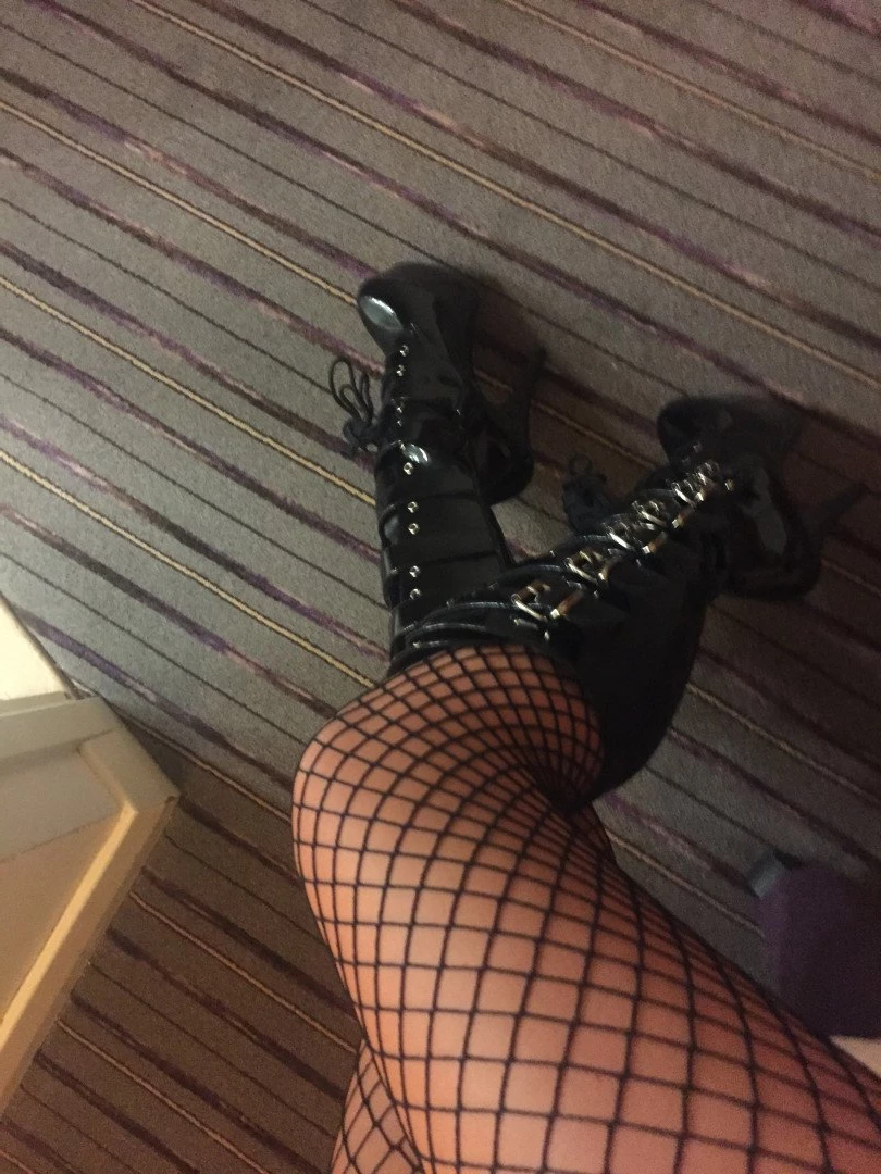 Miss Brooklyn Blue [ xbrooklynbluex ] Onlyfans leaked photo 1247460 on Hotleaks.tv