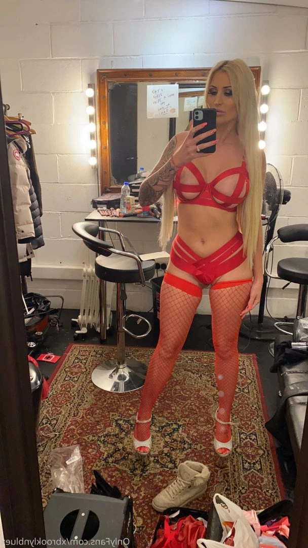 Miss Brooklyn Blue [ xbrooklynbluex ] Onlyfans leaked photo 1247605 on Hotleaks.tv