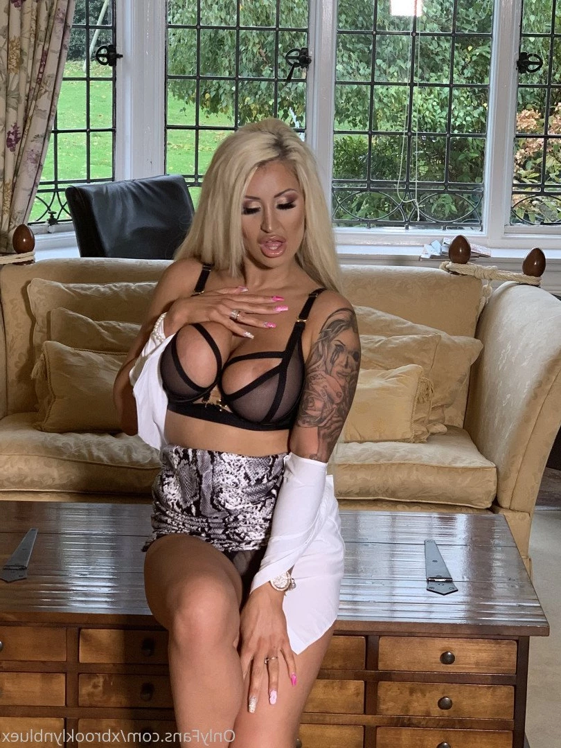 Miss Brooklyn Blue [ xbrooklynbluex ] Onlyfans leaked photo 1247771 on Hotleaks.tv
