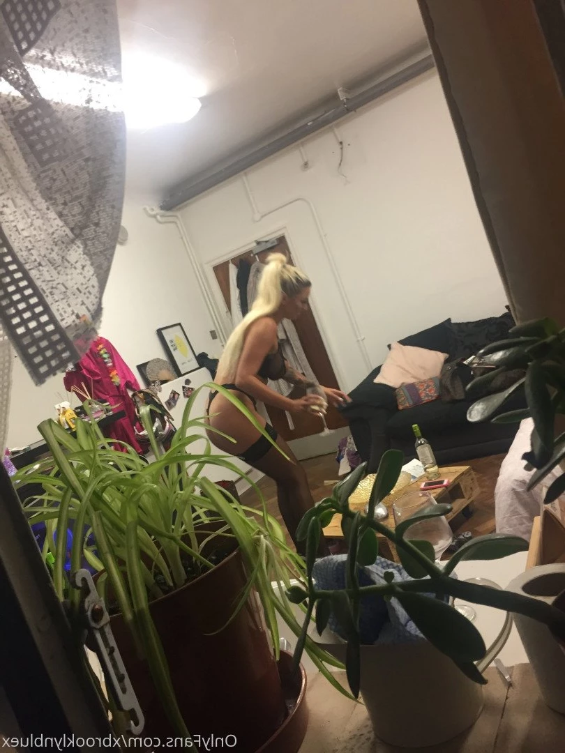 Miss Brooklyn Blue [ xbrooklynbluex ] Onlyfans leaked photo 1247847 on Hotleaks.tv