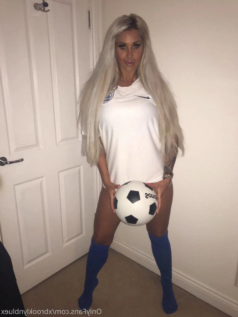 Miss Brooklyn Blue [ xbrooklynbluex ] Onlyfans leaked photo 1248513 on Hotleaks.tv