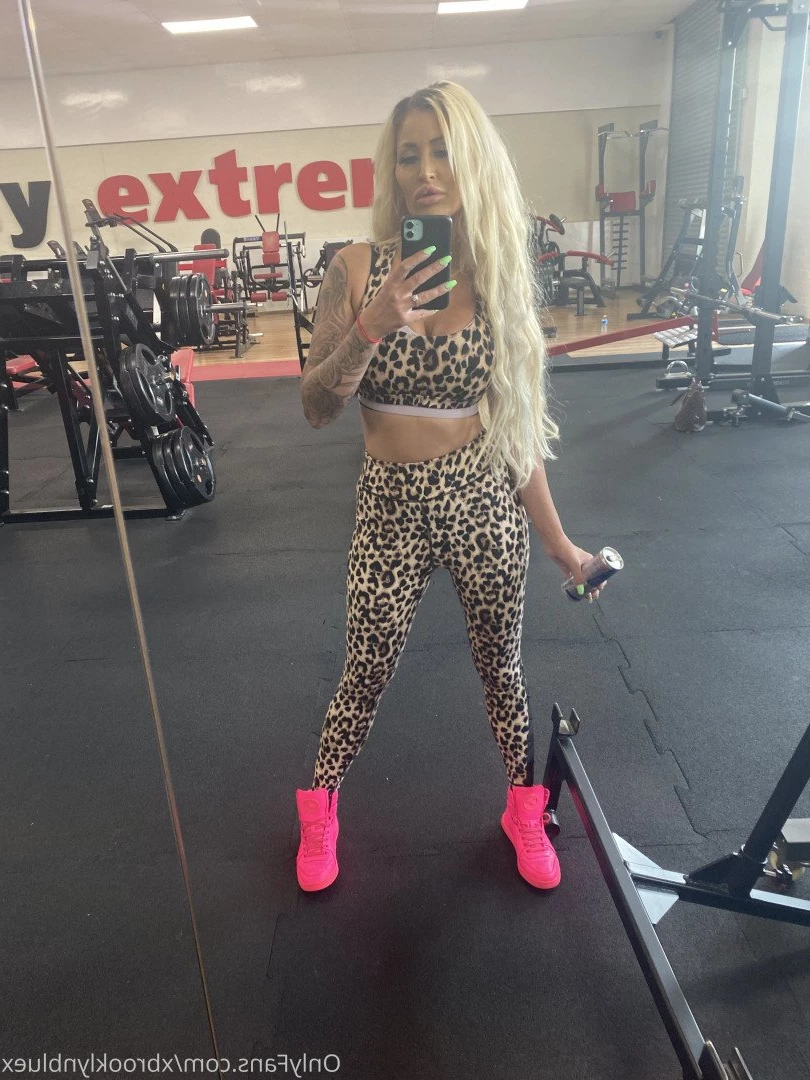 Miss Brooklyn Blue [ xbrooklynbluex ] Onlyfans leaked photo 1249123 on Hotleaks.tv
