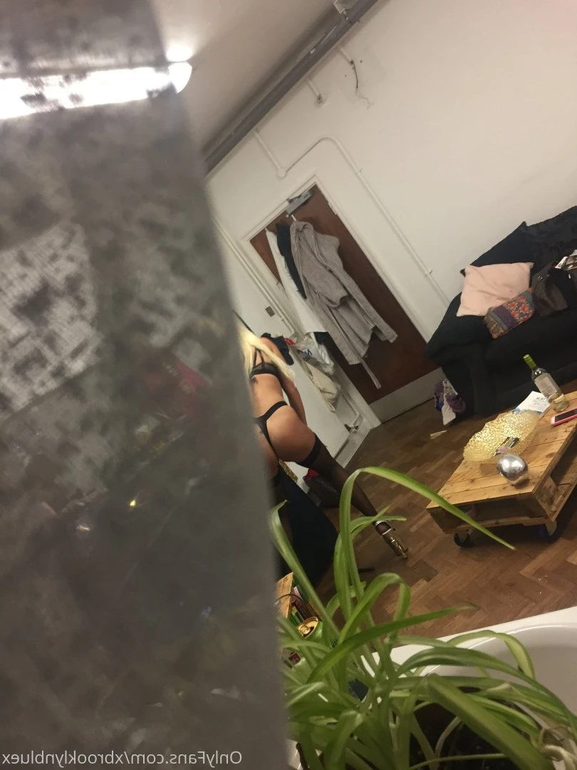Miss Brooklyn Blue [ xbrooklynbluex ] Onlyfans leaked photo 1249230 on Hotleaks.tv