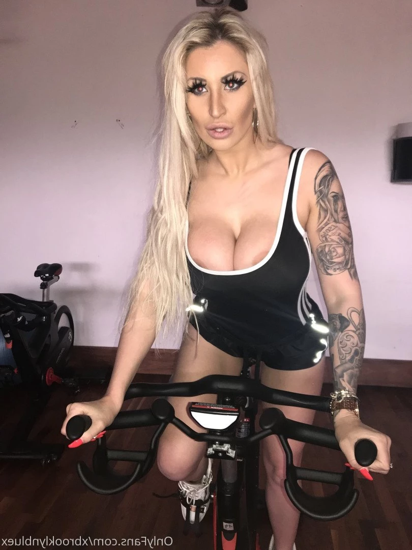 Miss Brooklyn Blue [ xbrooklynbluex ] Onlyfans leaked photo 1250012 on Hotleaks.tv