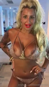 Miss Brooklyn Blue [ xbrooklynbluex ] Onlyfans leaked video 10699409 on Hotleaks.tv
