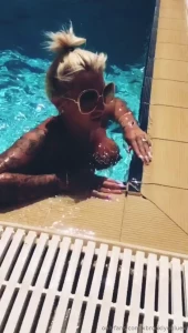 Miss Brooklyn Blue [ xbrooklynbluex ] Onlyfans leaked video 10699515 on Hotleaks.tv