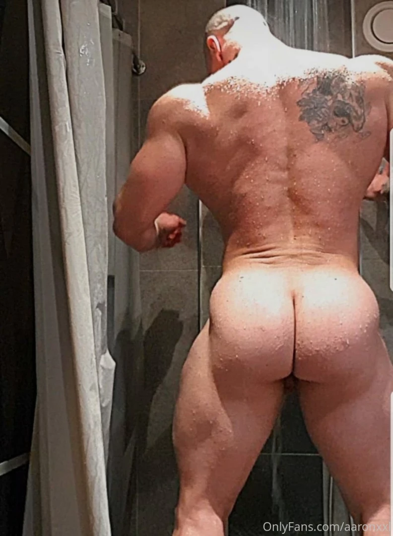 aaronxxl Onlyfans leaked photo 18618176 on Hotleaks.tv